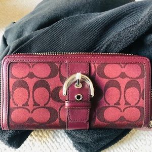 Coach wallet burgundy color. Brand new never been used